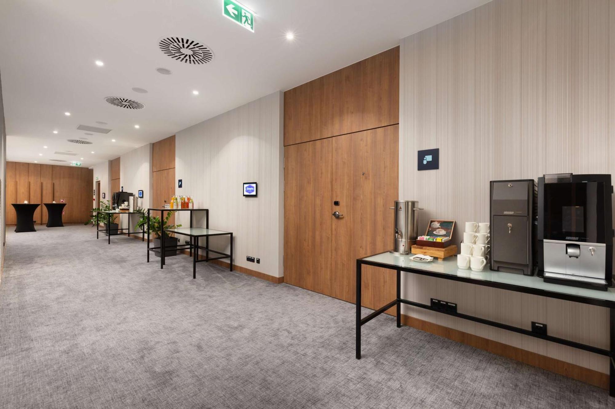 Hampton By Hilton Lodz City Center 외부 사진