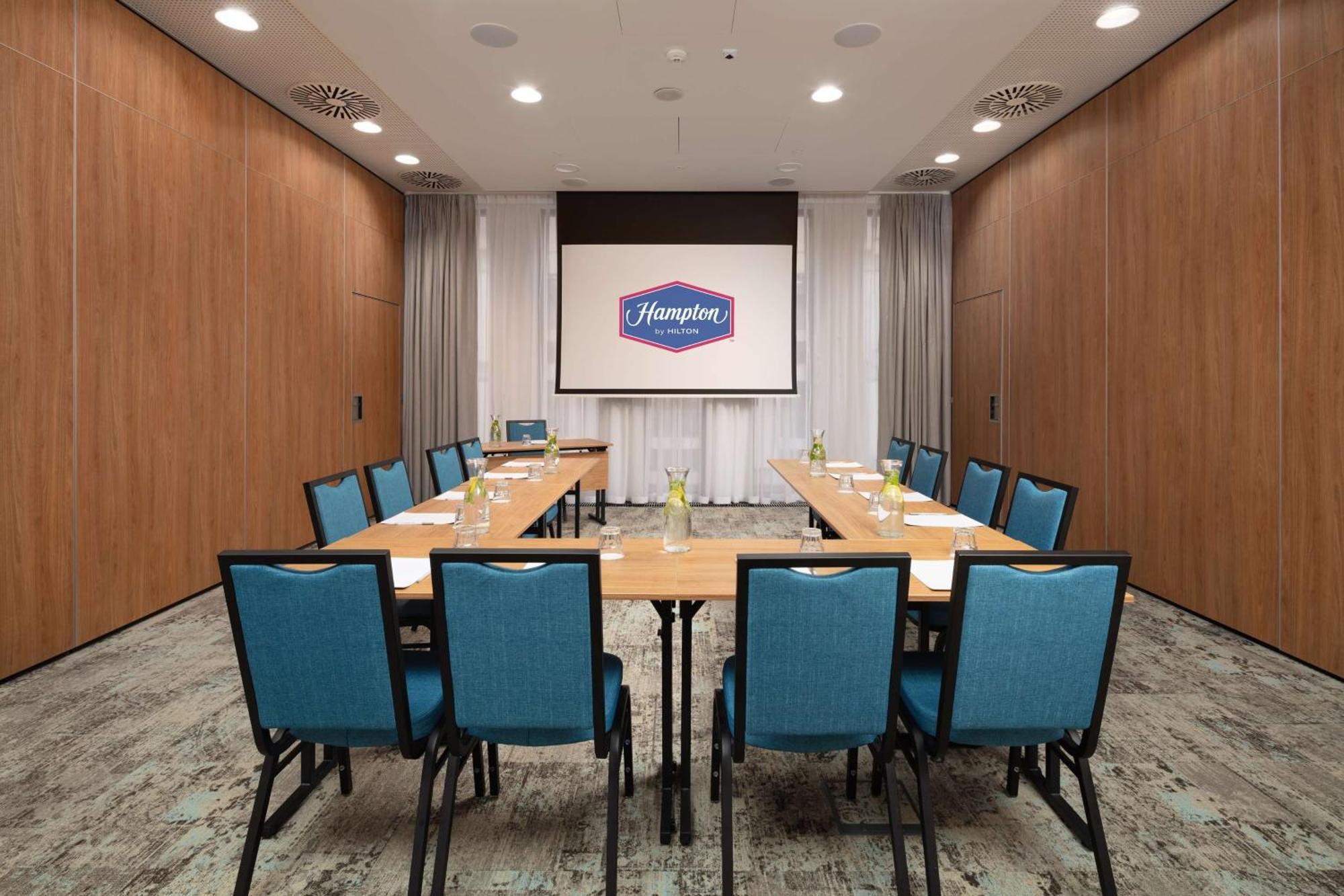 Hampton By Hilton Lodz City Center 외부 사진